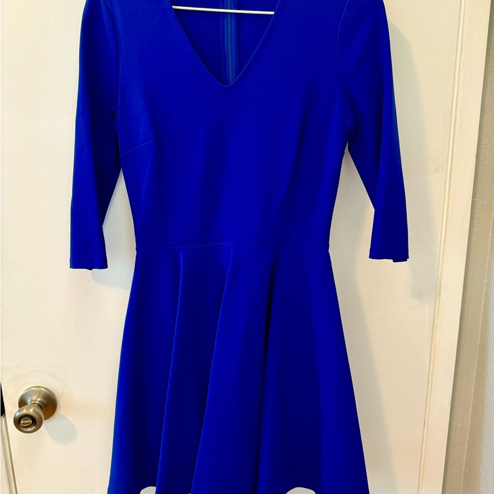 Diane von Furstenberg, DVF, Women’s Jeannie V-Neck Elbow Fit and Flare Dress